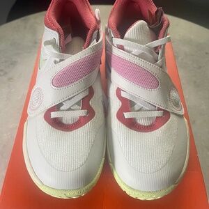 Nike Team Hustle D 11 Little Kids' Shoes in White